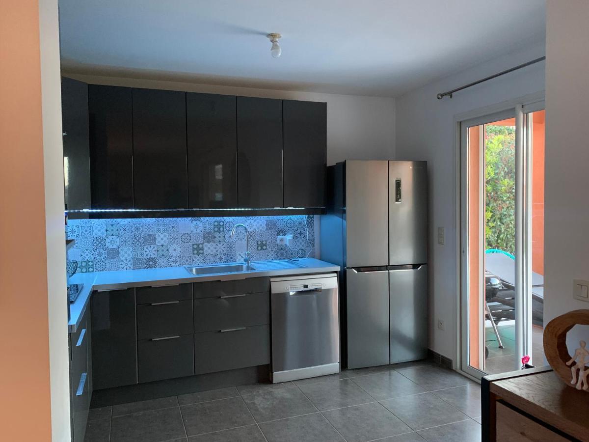 Villa Chez Géraldine Piscine chauffée, proche plage et rivière Lecci Esterno foto